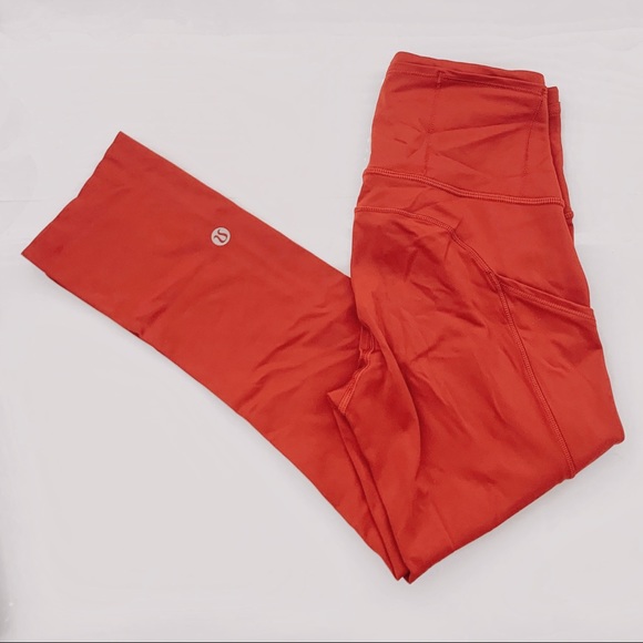 lululemon athletica Pants - lululemon cropped leggings